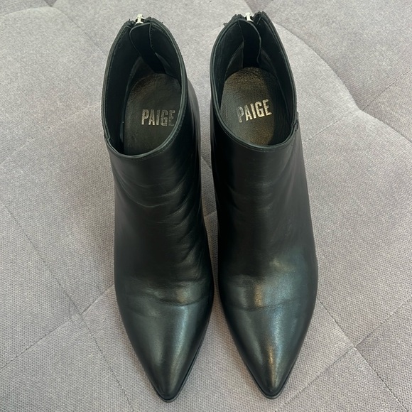 Paige Kenna leather black Booties - Picture 1 of 7